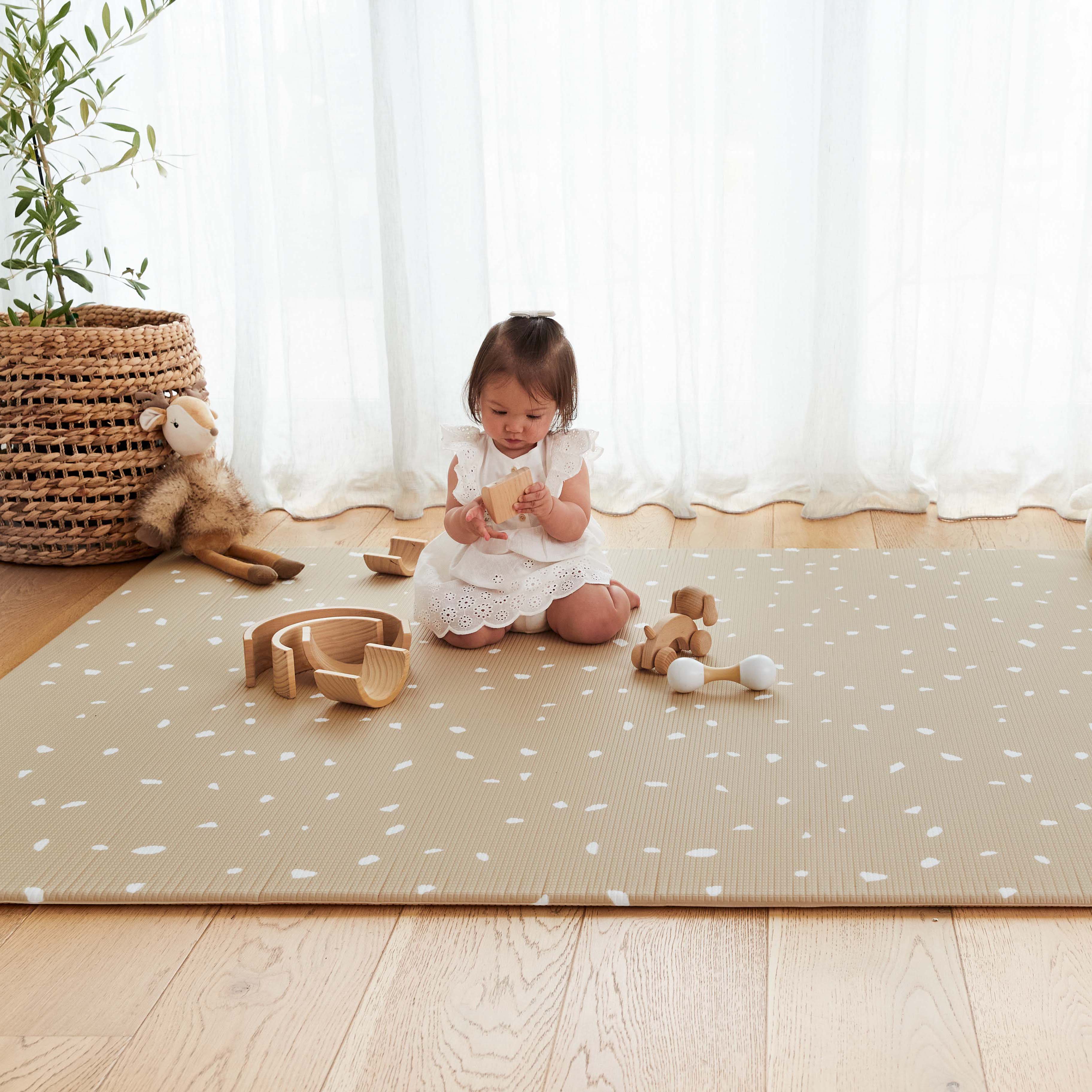 Terrazzo Biscotti / Vintage Jute Play Mat (Large)