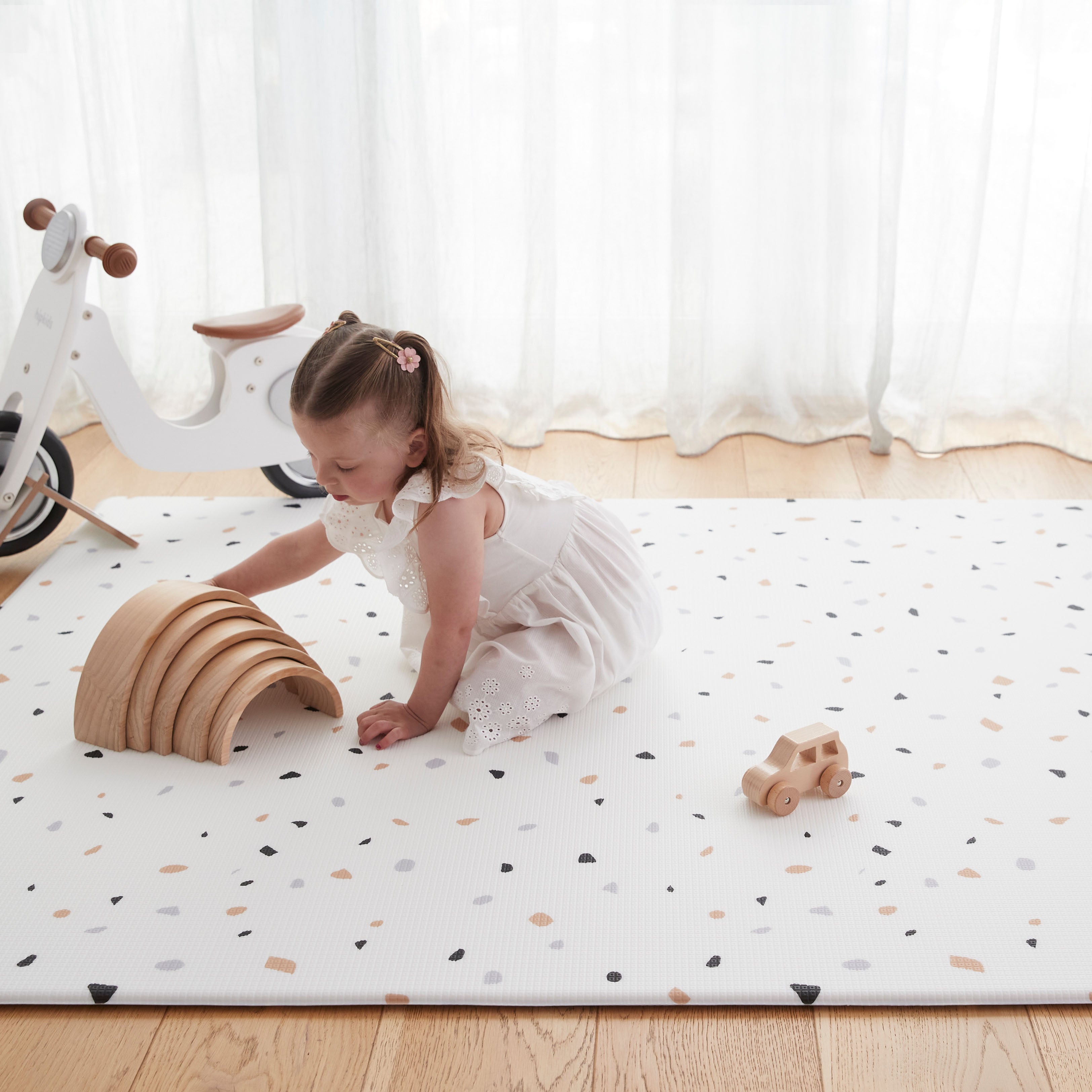 Terrazzo Natural / Terrazzo Sand Play Mat (Large)