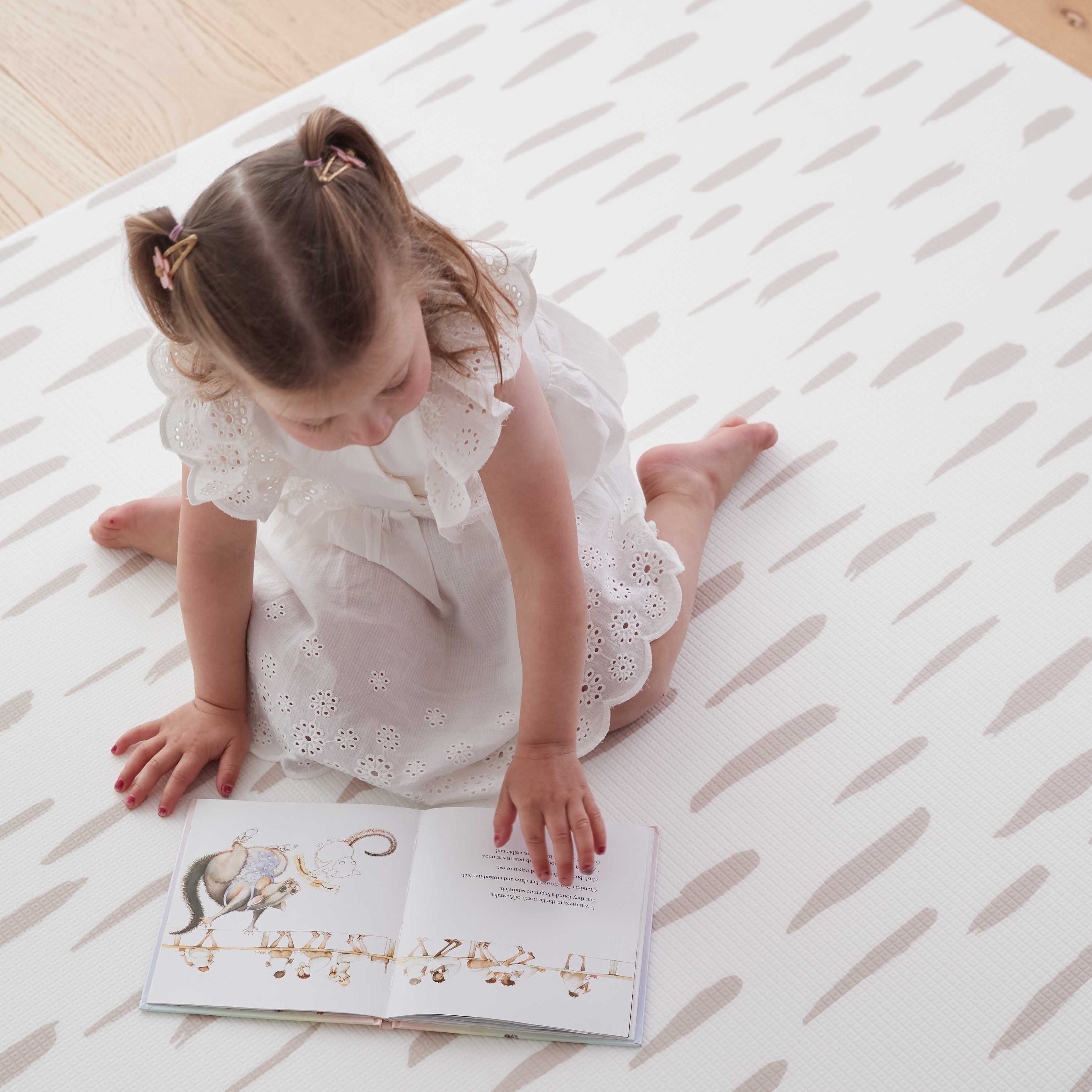 Brush Strokes / Terrazzo Biscotti Play Mat (Large)