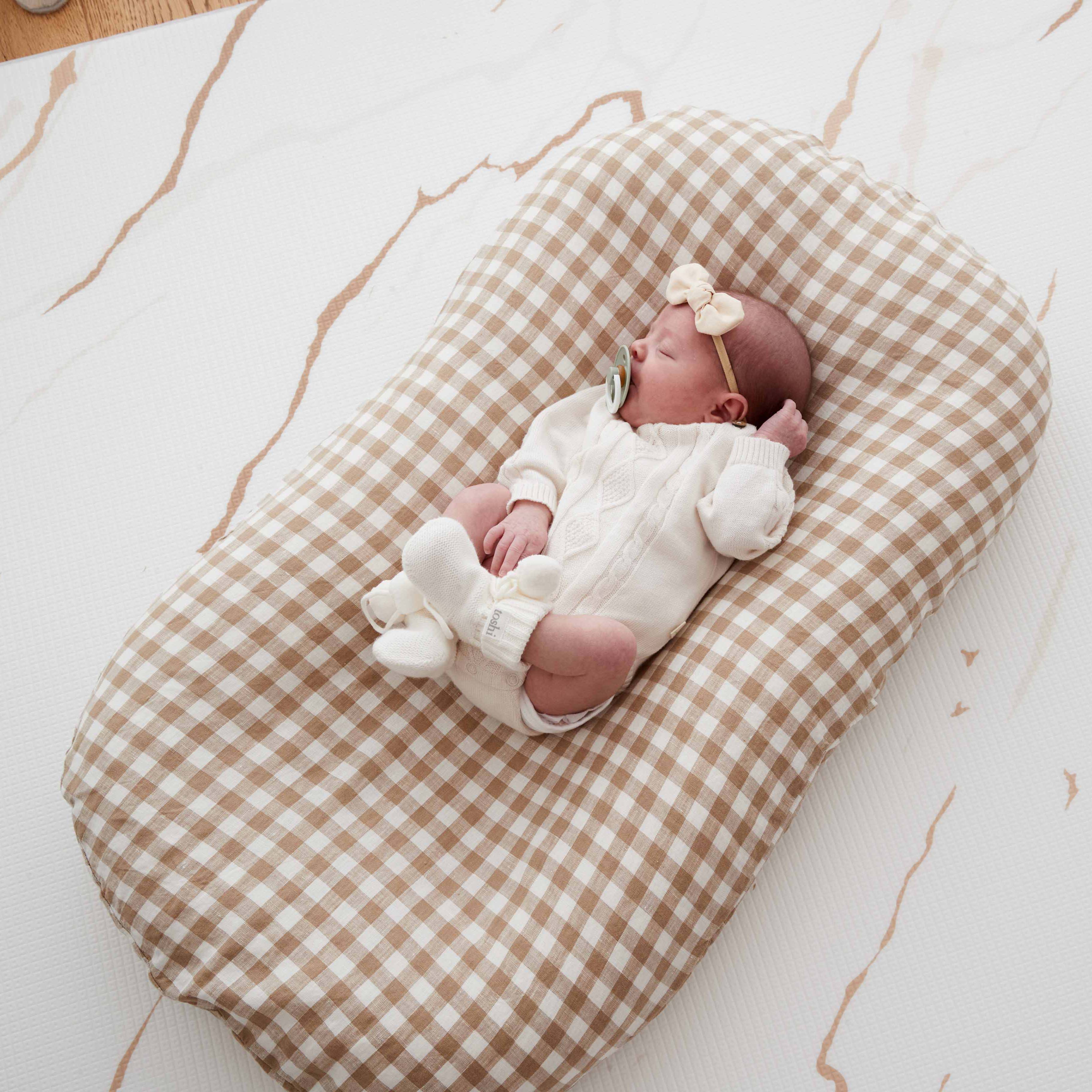 Baby Lounger - Mocha Gingham