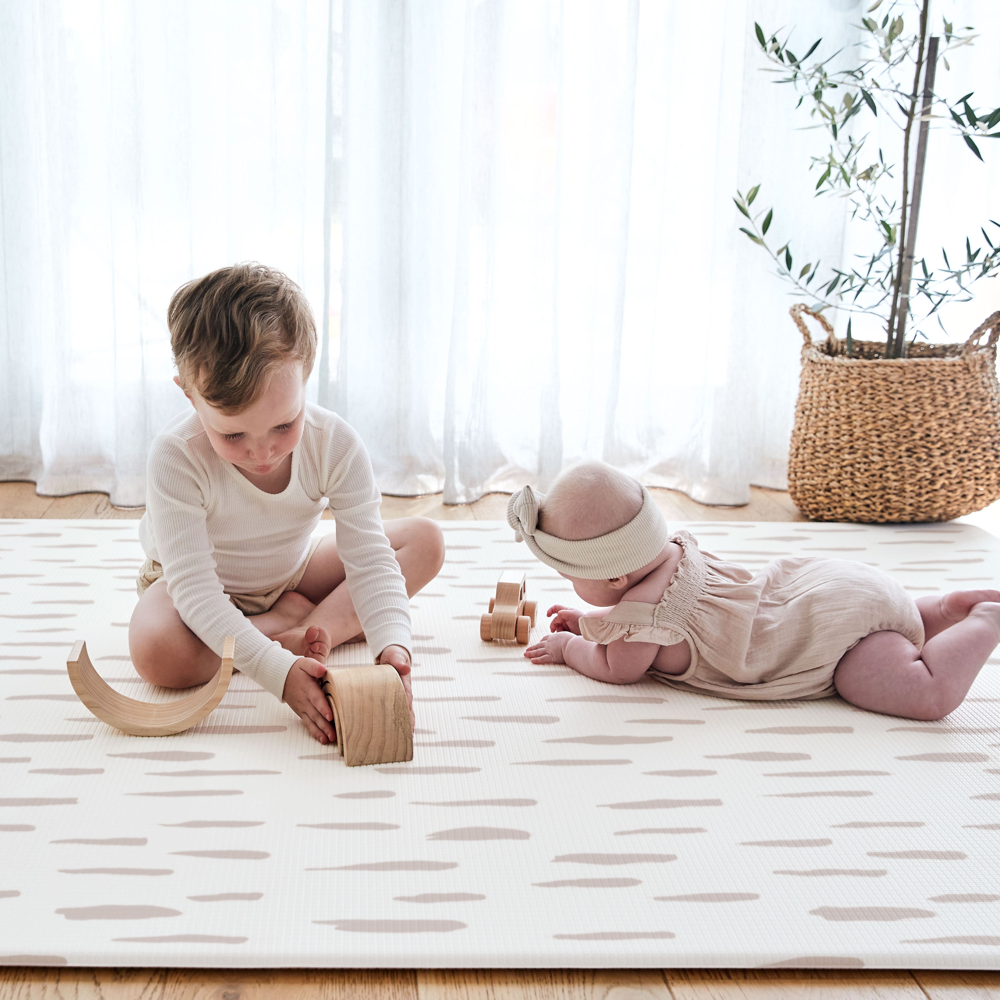 Brush Strokes Play Mat (Large)